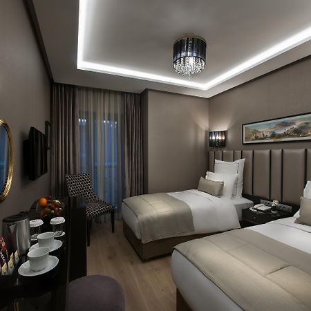 Le Petit Palace Hotel - Special Category Istanbulská provincie Exteriér fotografie