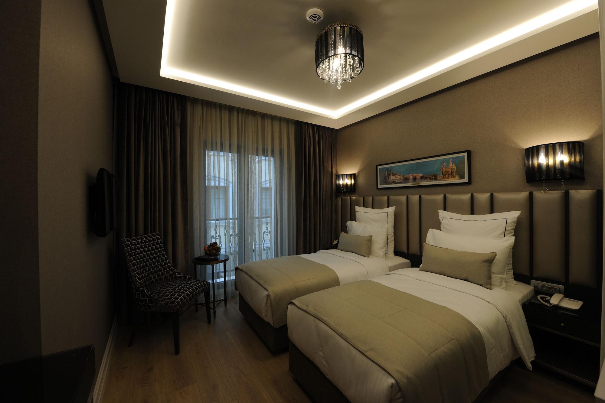 Le Petit Palace Hotel - Special Category Istanbulská provincie Exteriér fotografie