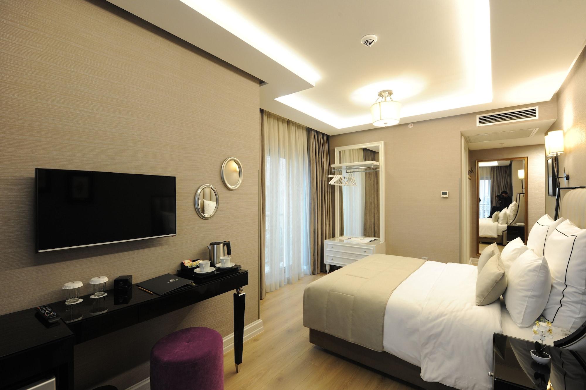 Le Petit Palace Hotel - Special Category Istanbulská provincie Exteriér fotografie