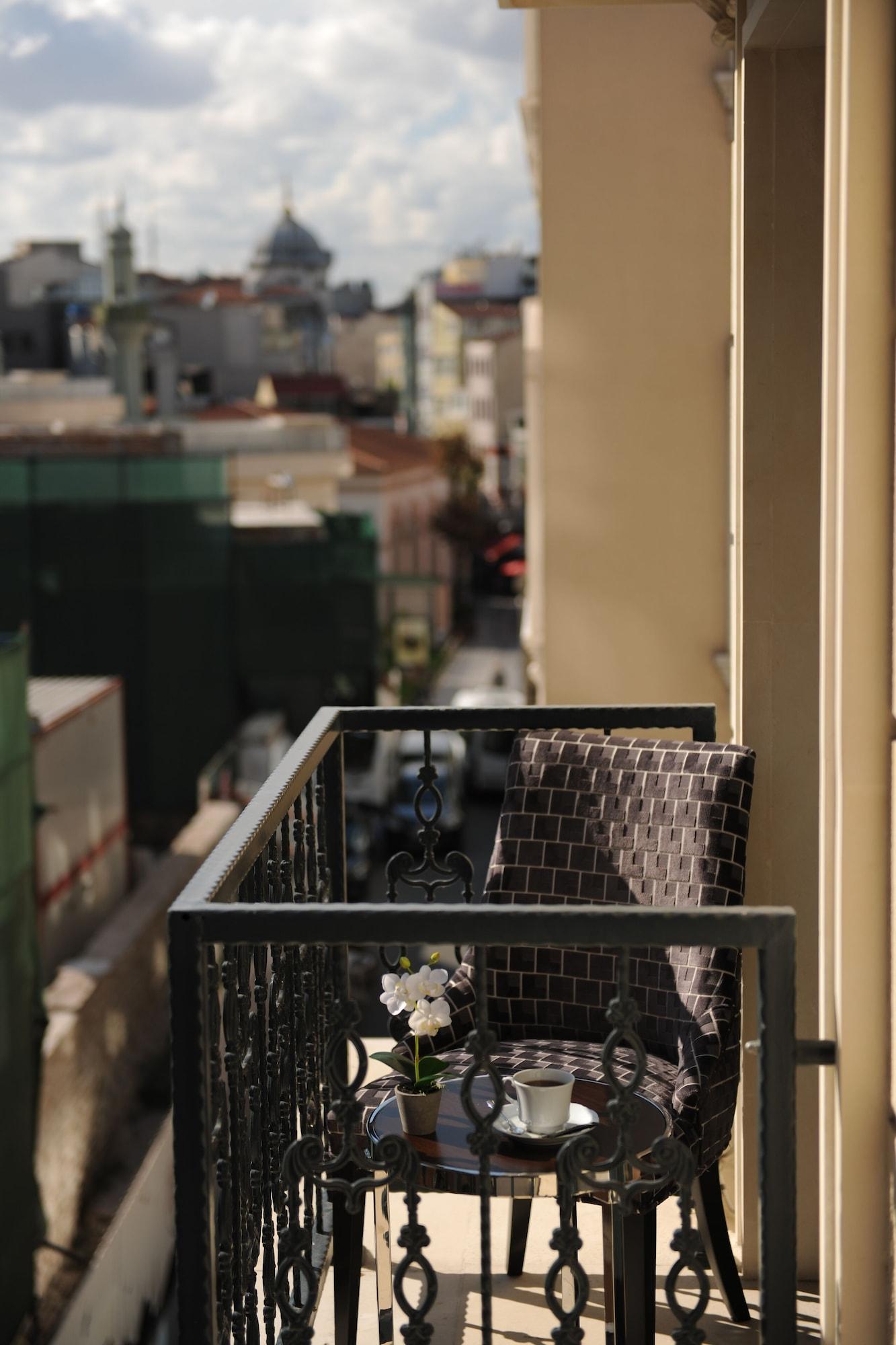Le Petit Palace Hotel - Special Category Istanbulská provincie Exteriér fotografie
