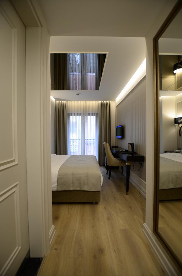 Le Petit Palace Hotel - Special Category Istanbulská provincie Exteriér fotografie