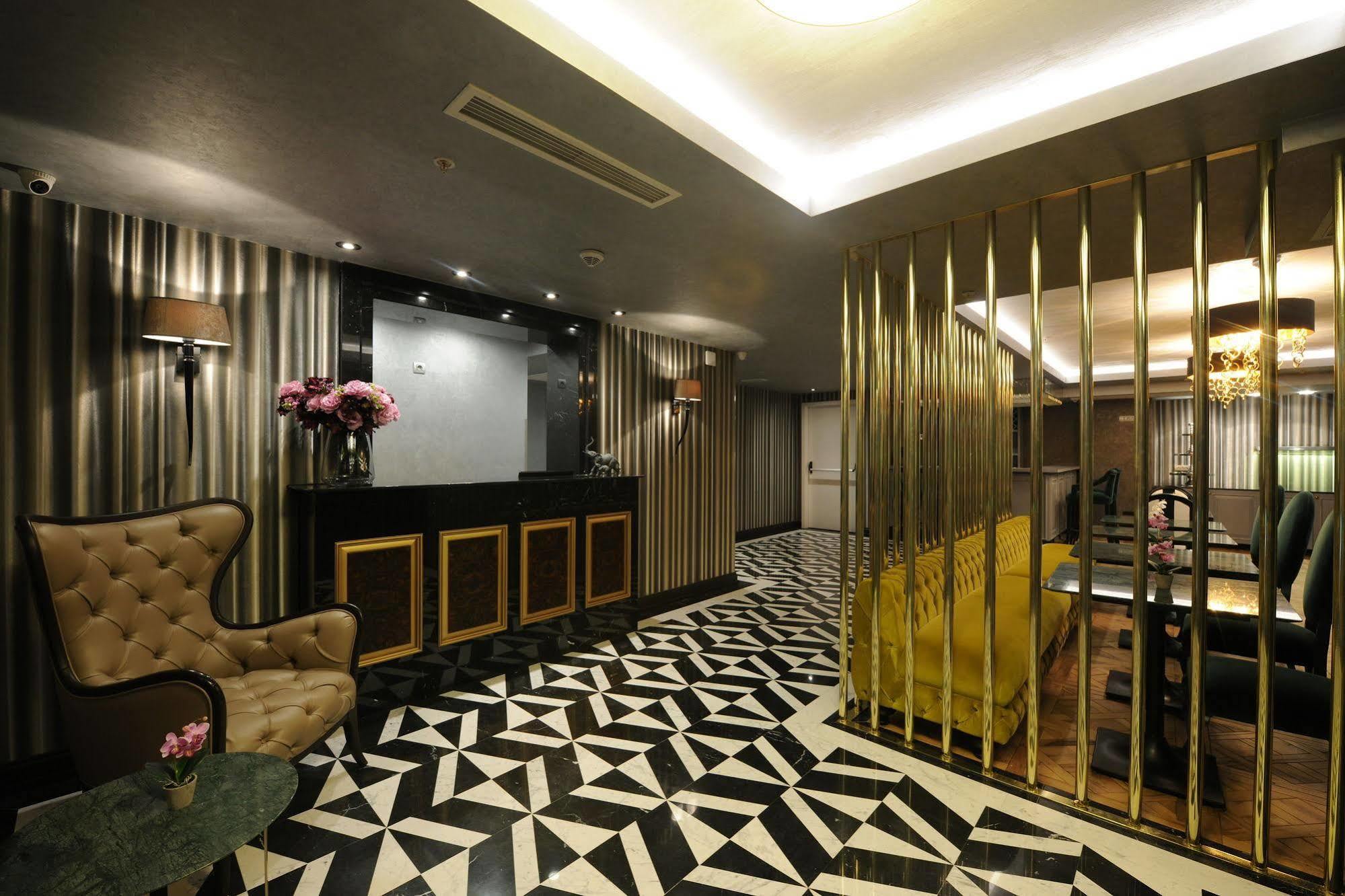 Le Petit Palace Hotel - Special Category Istanbulská provincie Exteriér fotografie
